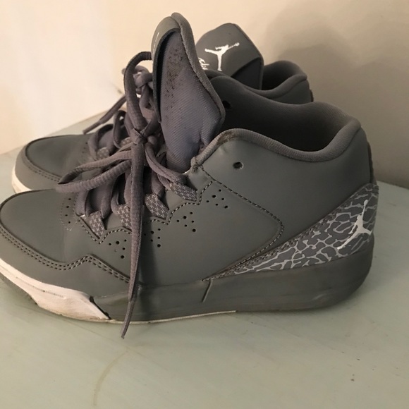 Kids Jordan’s Sz 13 - Picture 1 of 3